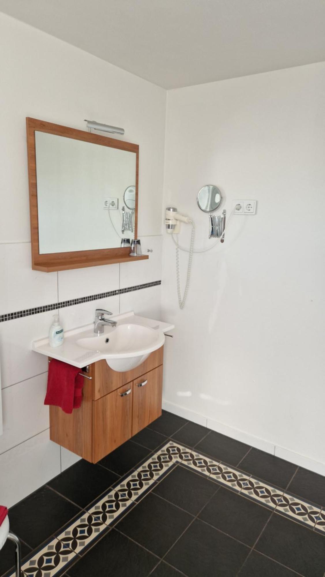 Hotel Garni Demmel & Cie Rohrsheim Εξωτερικό φωτογραφία