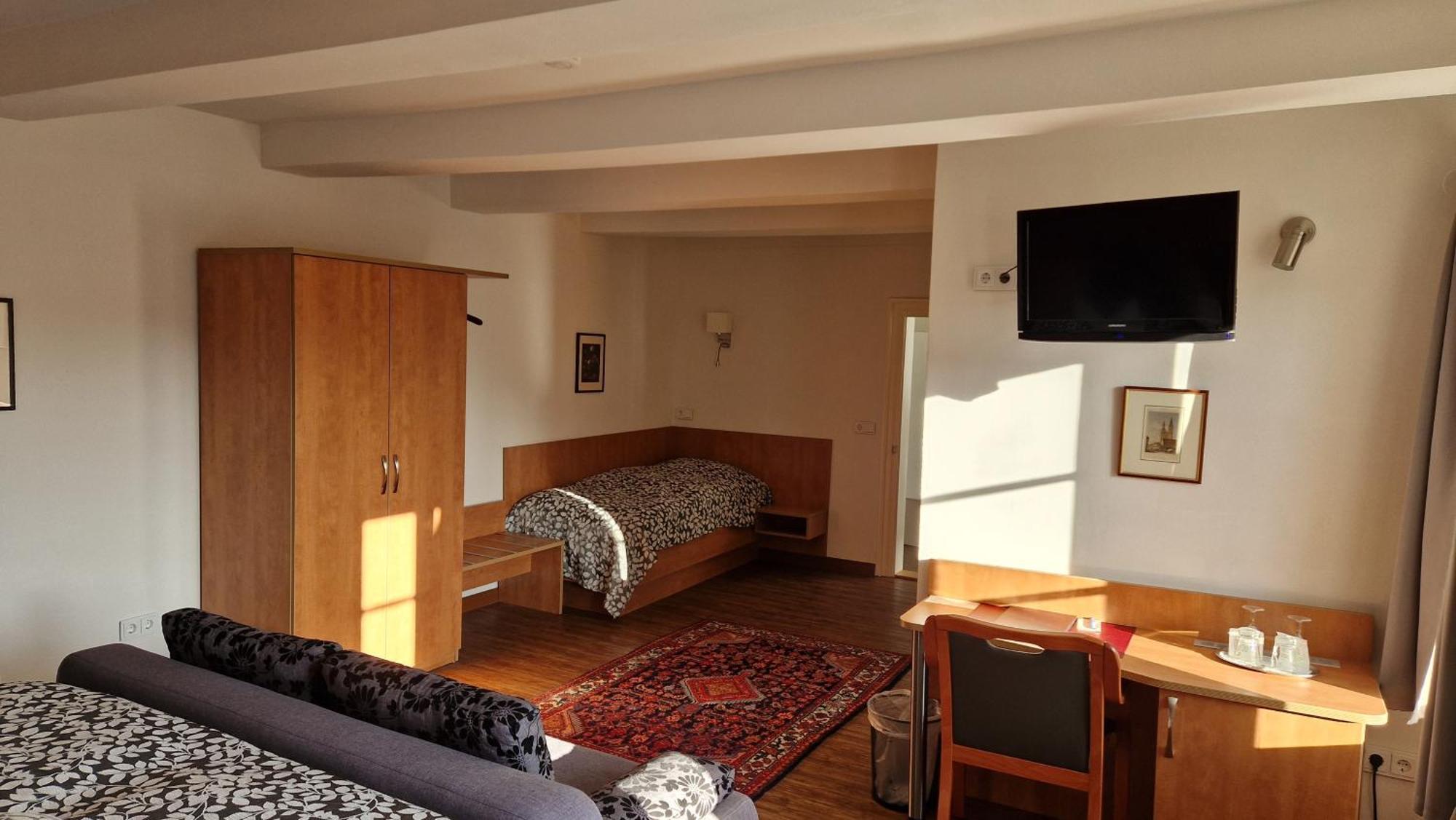 Hotel Garni Demmel & Cie Rohrsheim Εξωτερικό φωτογραφία
