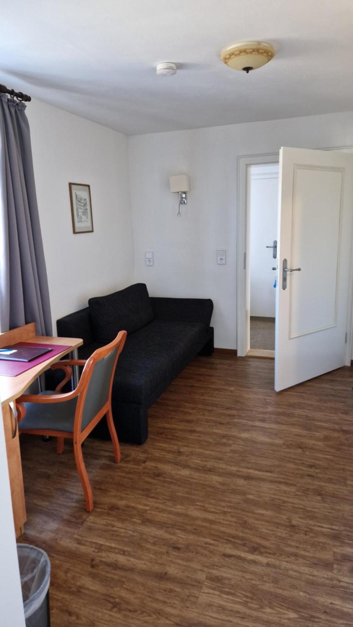 Hotel Garni Demmel & Cie Rohrsheim Εξωτερικό φωτογραφία
